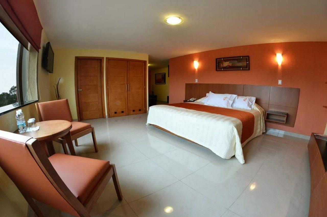 Hostalia Hotel Expo&Business Class Guadalajara Exterior foto